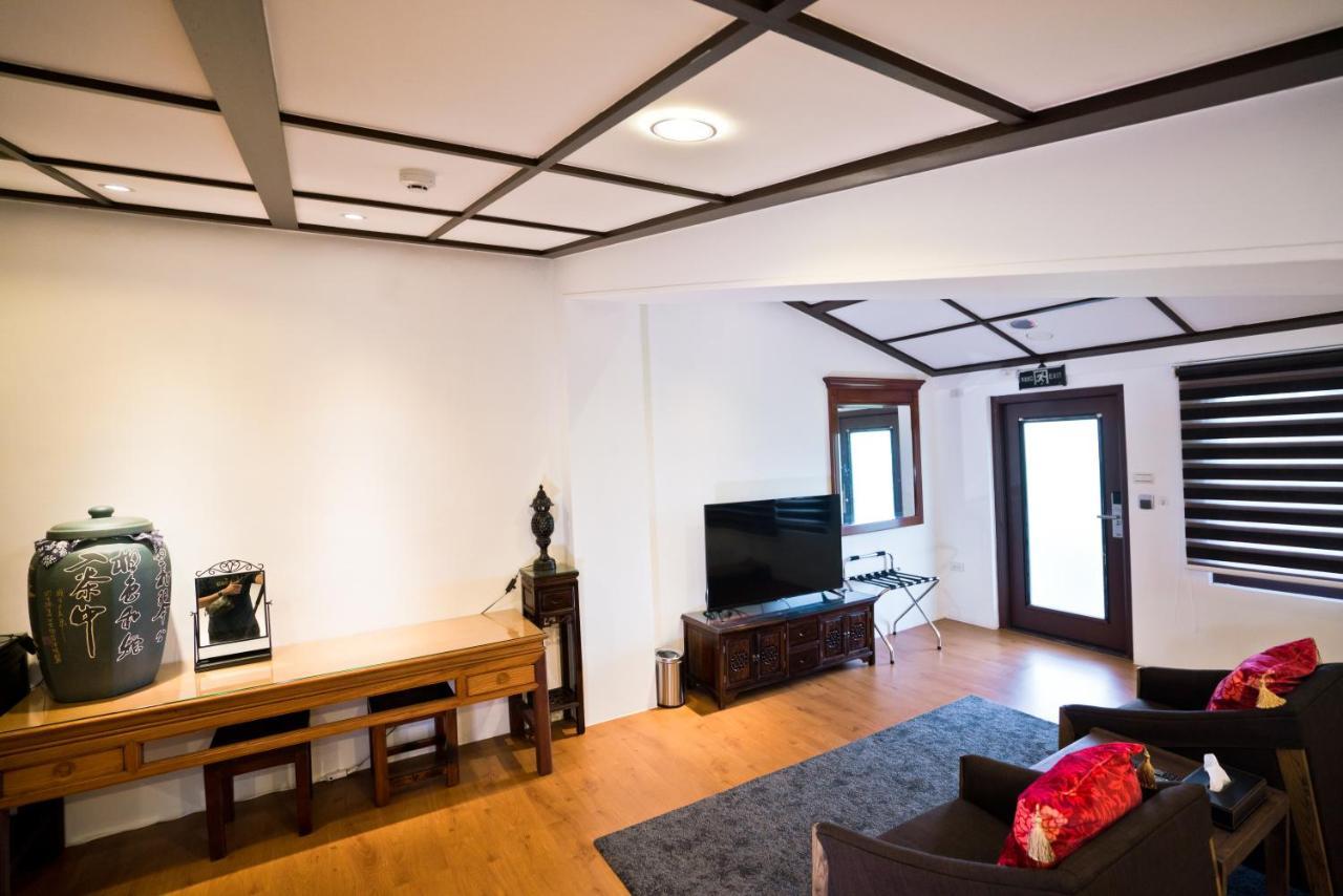 Qing Ping Jn Humanities Hall青萍居人文會館 Wujie Eksteriør bilde